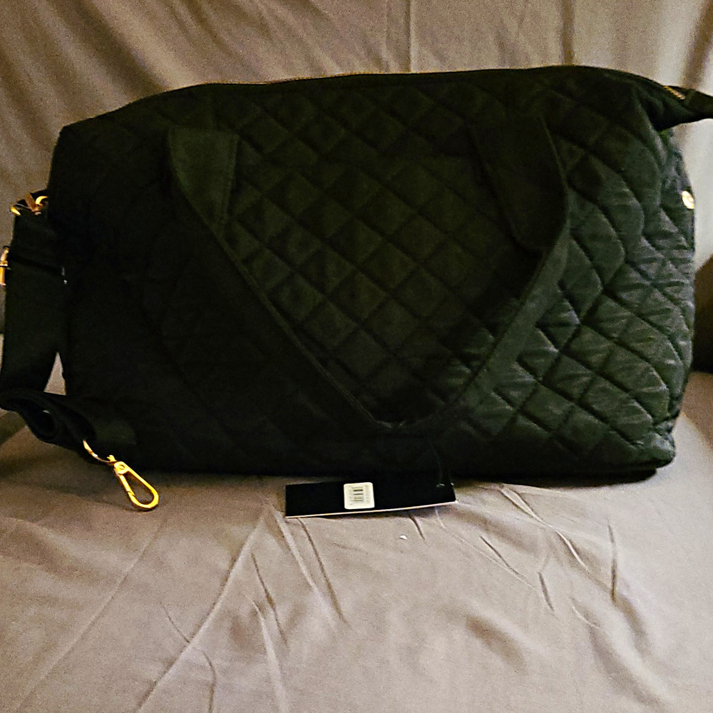 NWT Alexis Bendel Black Quilted Duffle Bag Large Weekender Travel Tote